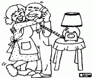 Coloriage Grand-p�re et grand-m�re s'enla�ant et heureux de recevoir des nouvelles de ses petits-enfants sur le t�l�phone