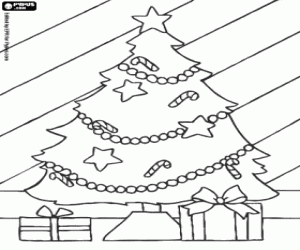Coloriage Arbre de Noël décoré et cadeaux
