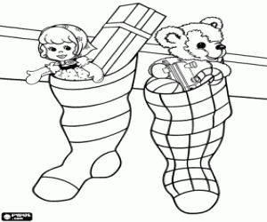 Coloriage Bas accrochés avec des cadeaux de Noël