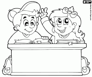 Coloriage Enfants avec des livres sur pupitre d’école