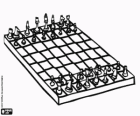 Échiquier d'échecs avec toutes les pièces placées pour lancer le jeu