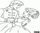 Le prince et la princesse au le grand bal en attitude d'amour