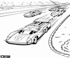 Voitures de course sur le circuit Hot Wheels