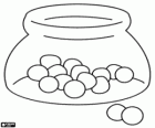 Pot de verre avec des boules de bonbons