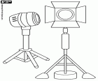 Le contrôle de la lumière est un élément essentiel dans les tournages. Dans cette dessin à colorier, nous avons deux types de projecteurs pour l'illumination des scènes pendant le tournage