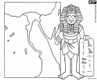Un Pharaon, le roi de l’Empire égyptien, et une pierre gravée de hiéroglyphes, à côté d’une carte du territoire de l’ancienne civilisation égyptienne autour du Nil